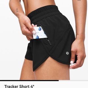 Lululemon Tracker 4” Short Black